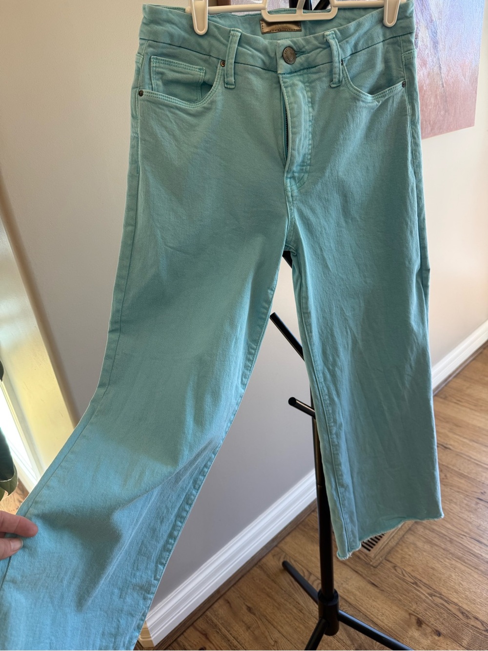Kut from the Kloth Meg Wide-Leg cropped jeans—capri blue - Picture 2 of 4